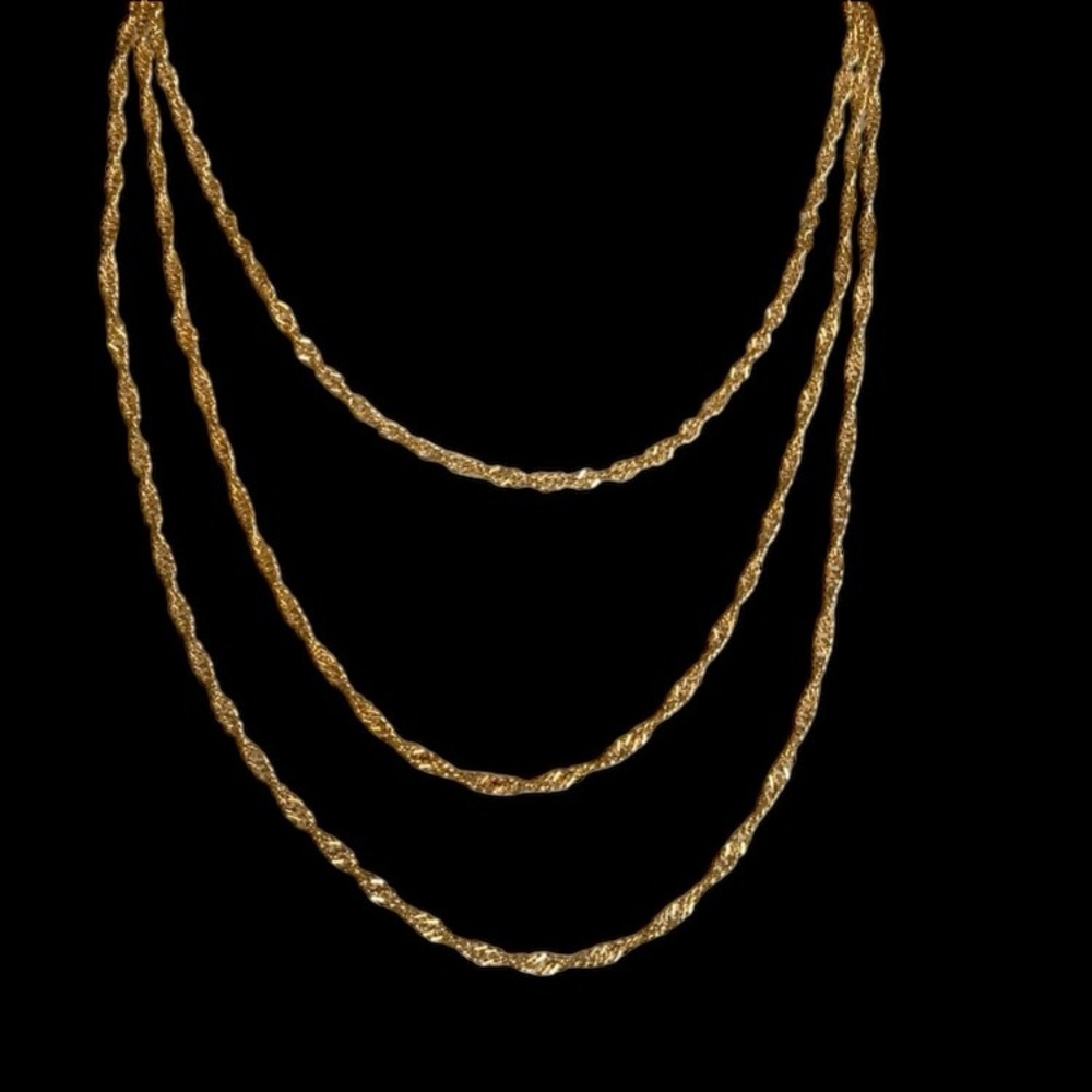 Vintage Trifari Gold Tone Triple Strand Necklace | Statement Jewelry | EUC